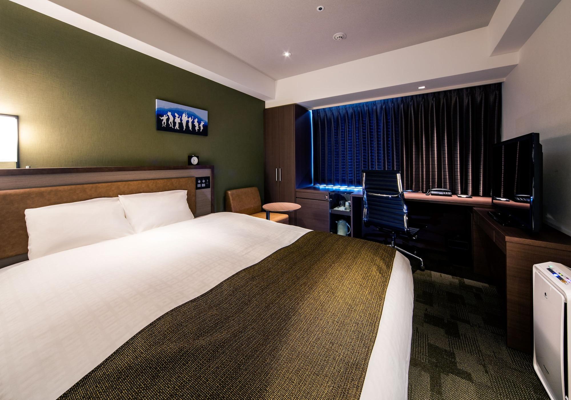 Daiwa Roynet Hotel Tokushima Ekimae Екстериор снимка