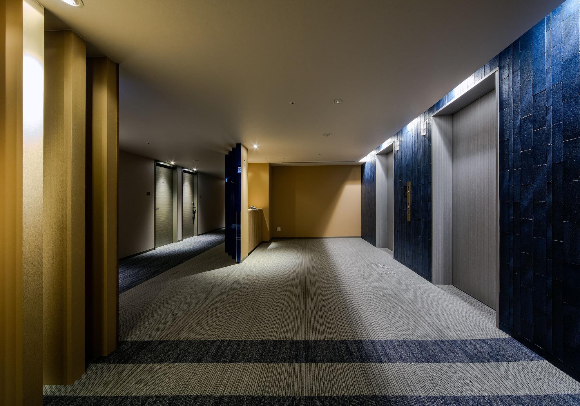 Daiwa Roynet Hotel Tokushima Ekimae Екстериор снимка