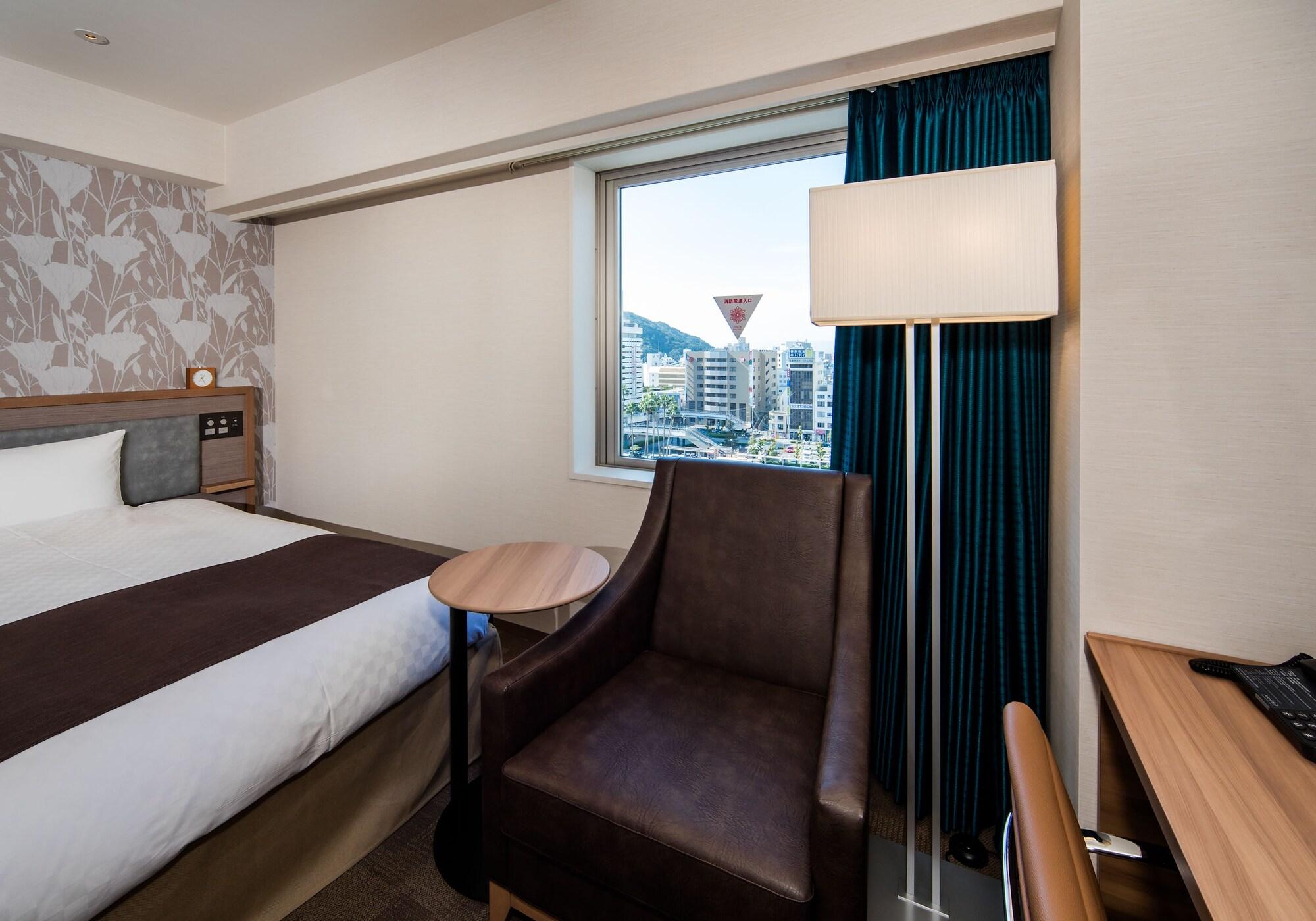 Daiwa Roynet Hotel Tokushima Ekimae Екстериор снимка