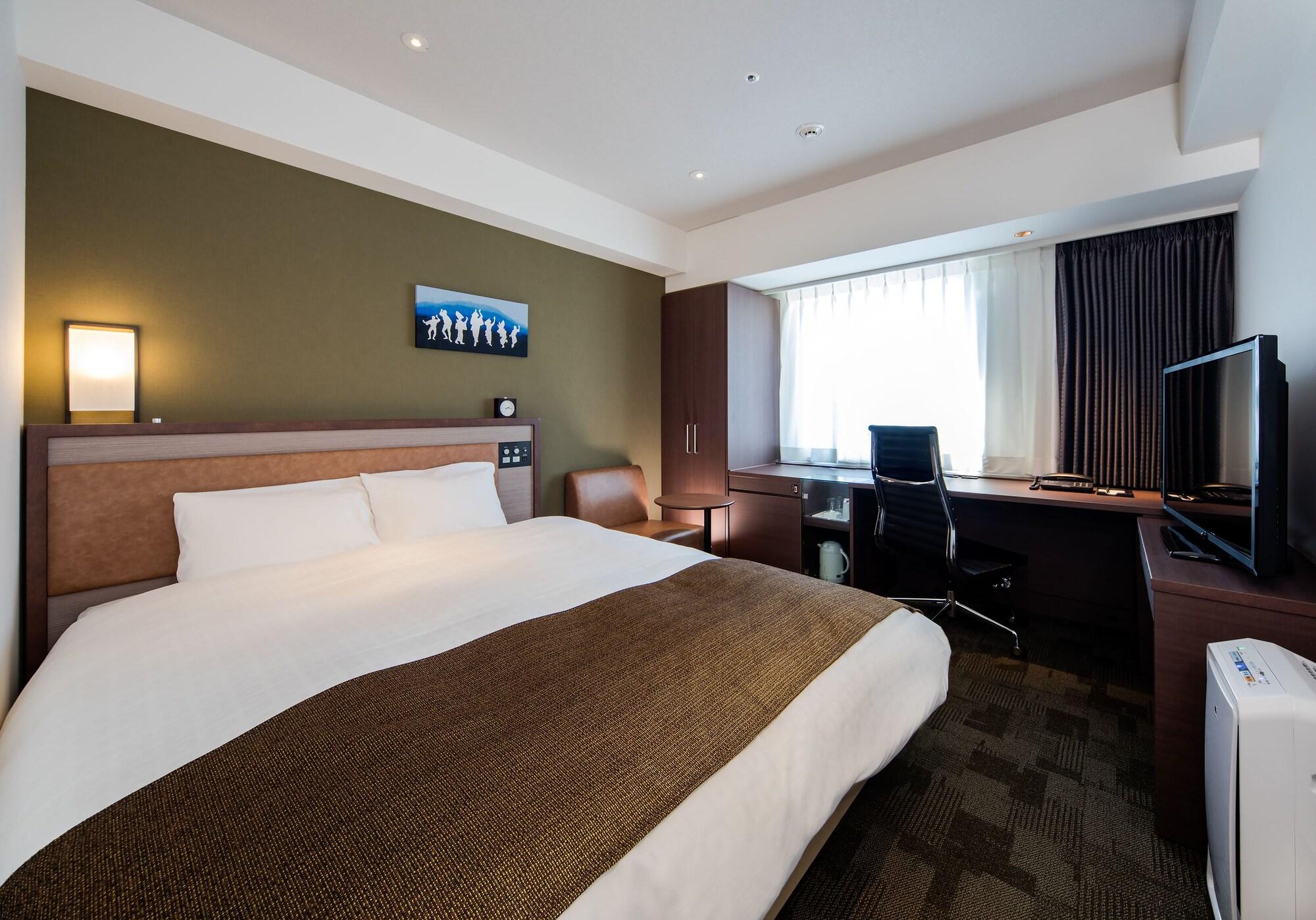 Daiwa Roynet Hotel Tokushima Ekimae Екстериор снимка