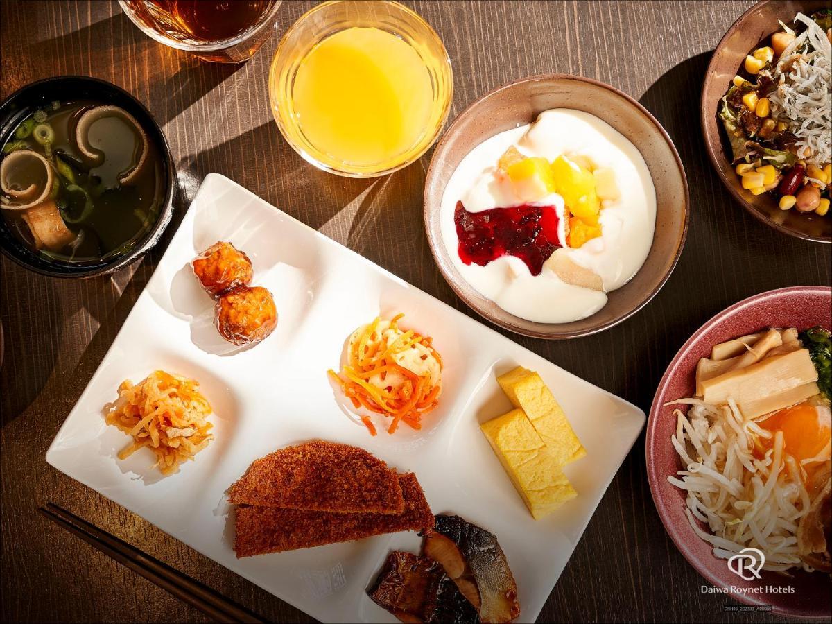 Daiwa Roynet Hotel Tokushima Ekimae Екстериор снимка