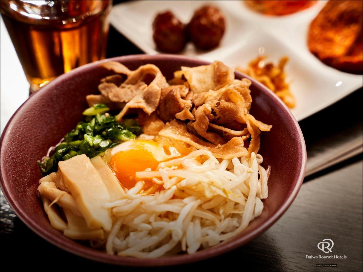 Daiwa Roynet Hotel Tokushima Ekimae Екстериор снимка